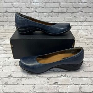 Hush‎ Puppies Women's Alter Pump Women 7.5 M Slip On Leather Navy